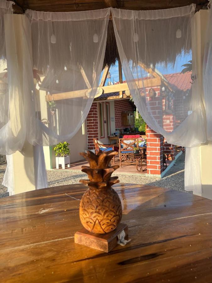 Cerro Beach Hotel Sinchal ภายนอก รูปภาพ